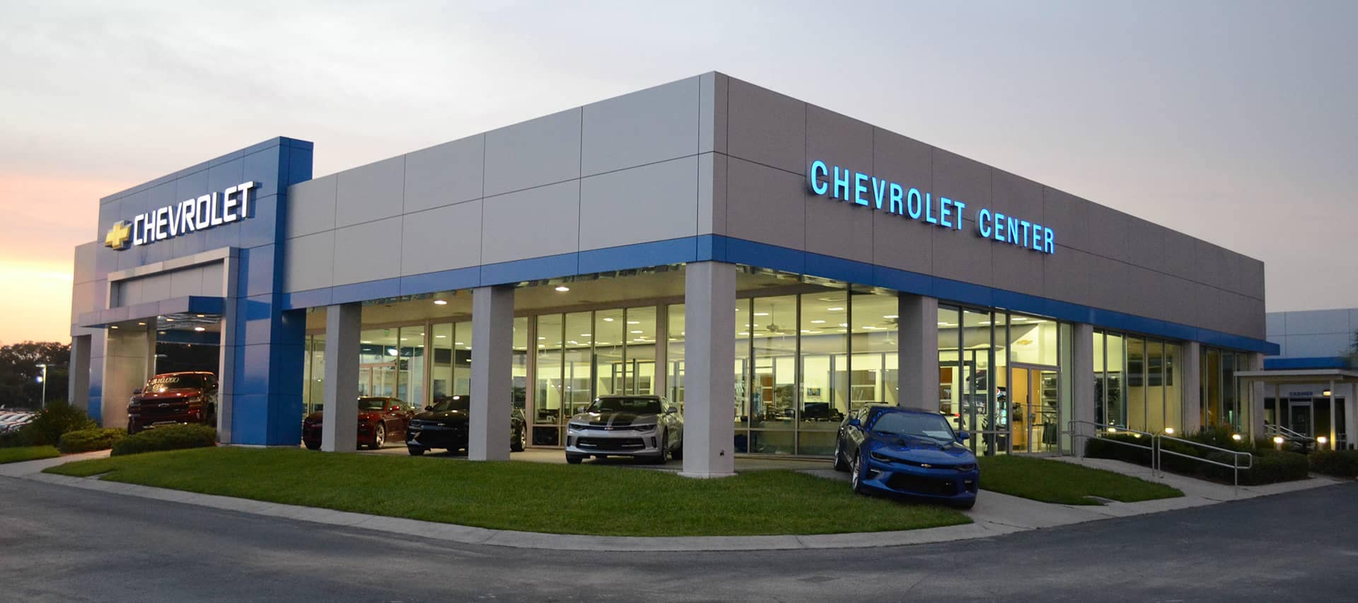 Chevrolet-Center-Dealership