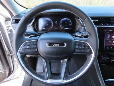 2024 Jeep Grand Cherokee Laredo X 4x4