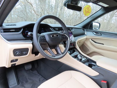 2025 Jeep Grand Cherokee Limited 4x4