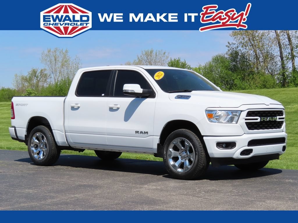 2022 RAM 1500 Big Horn Crew Cab 4x4 5'7" Box