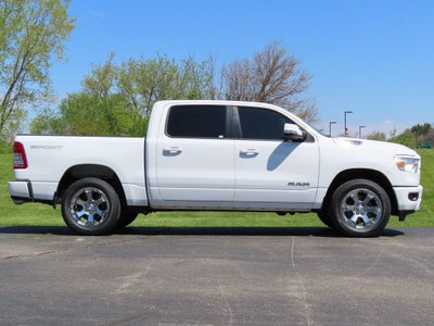 2022 RAM 1500 Big Horn Crew Cab 4x4 5'7" Box