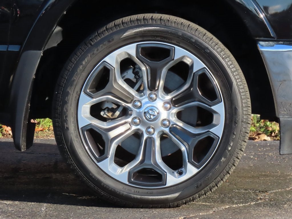 2023 RAM 1500 Limited Longhorn Crew Cab 4x4 5'7" Box