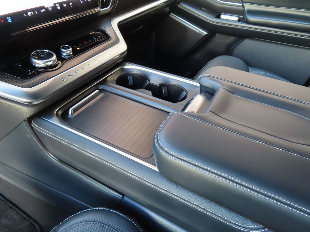 2025 Ford Expedition Platinum - Photo 22