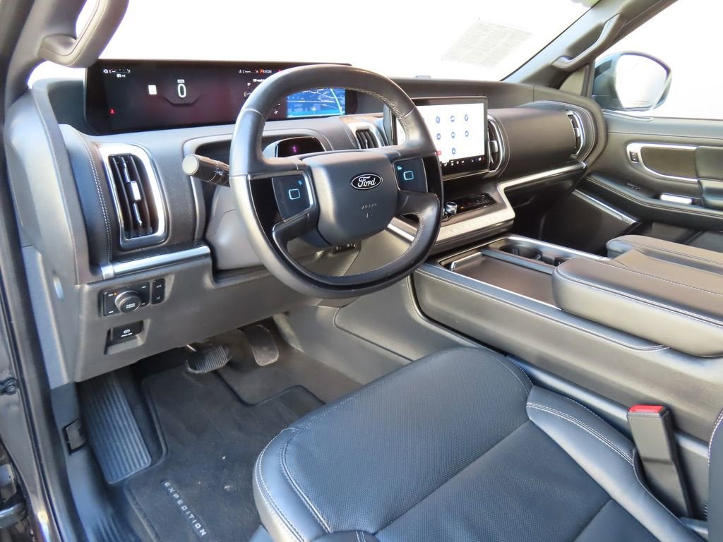 2025 Ford Expedition Platinum - Photo 25