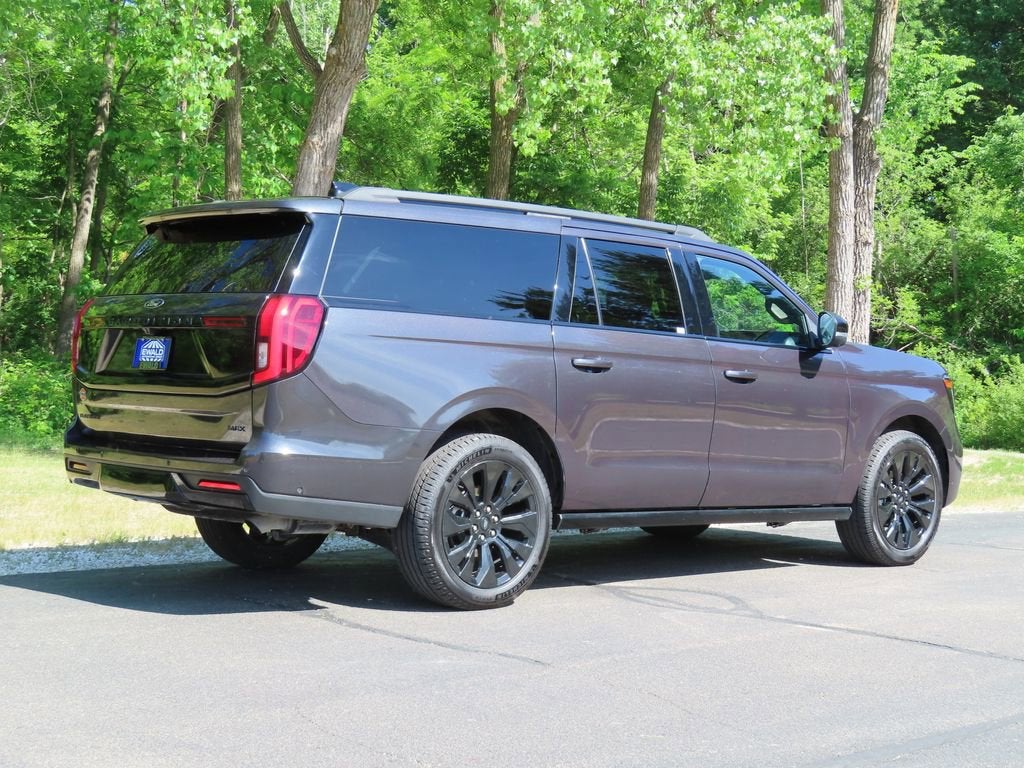 2025 Ford Expedition Platinum - Photo 3
