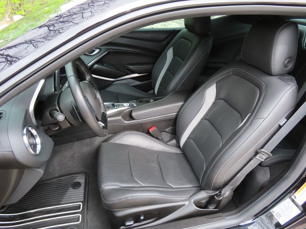2023 Chevrolet Camaro 2LT