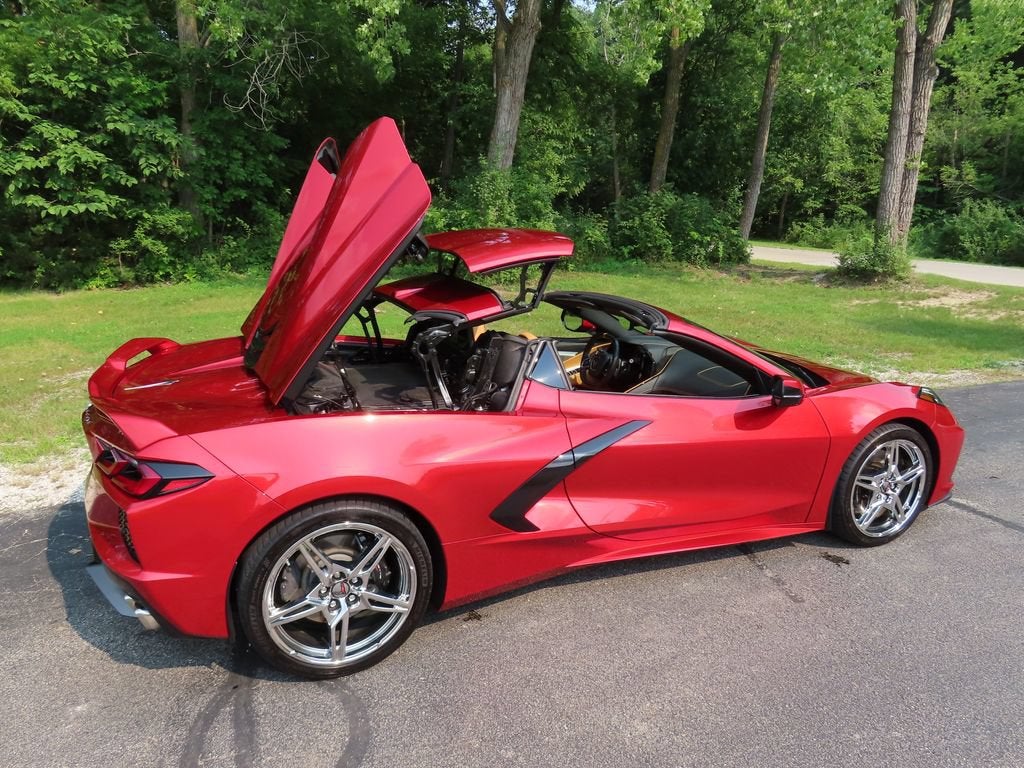 2023 Chevrolet Corvette Stingray 2LT