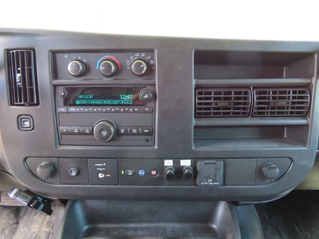 2025 Chevrolet Express Cutaway 3500 Work Van