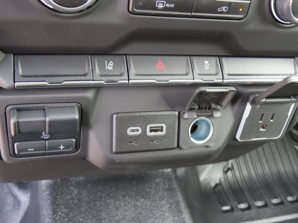 2025 Chevrolet Silverado 3500 HD Chassis Cab Work Truck