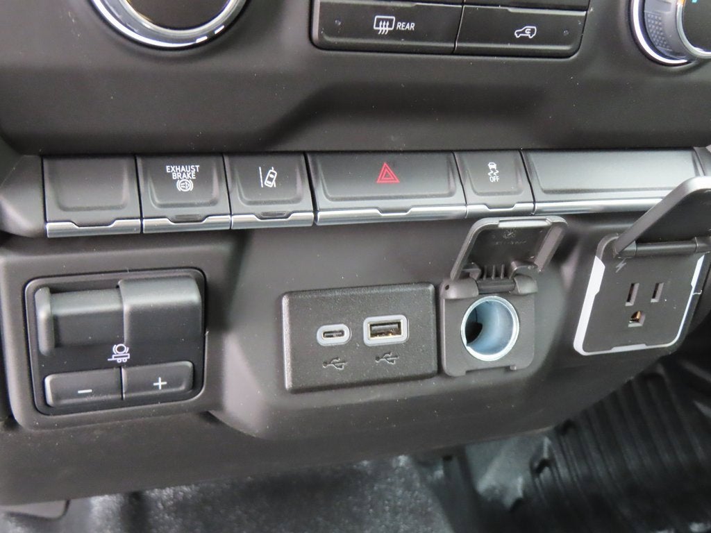 2025 Chevrolet Silverado 3500 HD Chassis Cab Work Truck