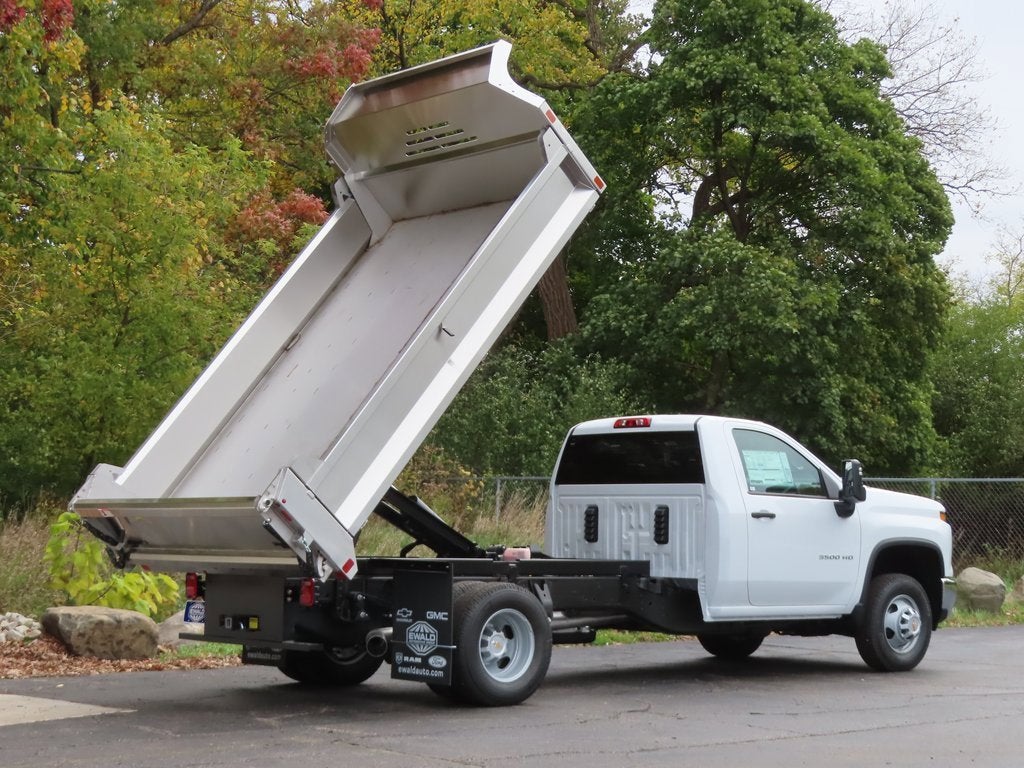 2025 Chevrolet Silverado 3500 HD Chassis Cab Work Truck