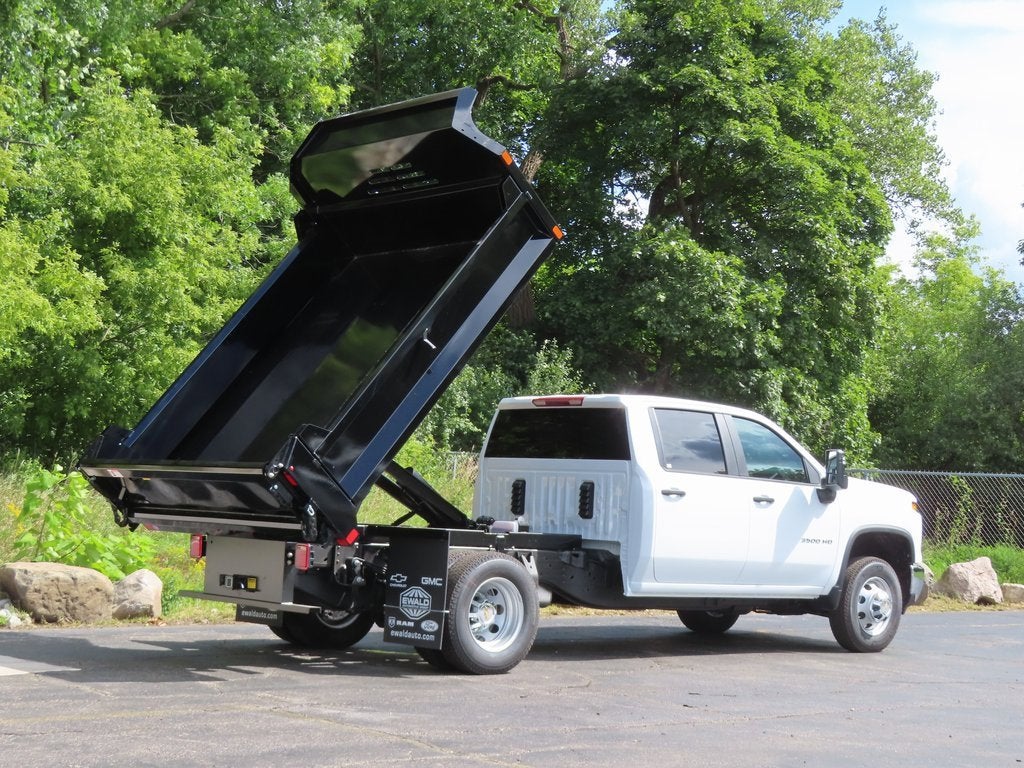 2025 Chevrolet Silverado 3500 HD Chassis Cab Work Truck