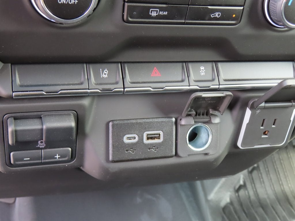 2025 Chevrolet Silverado 3500 HD WT