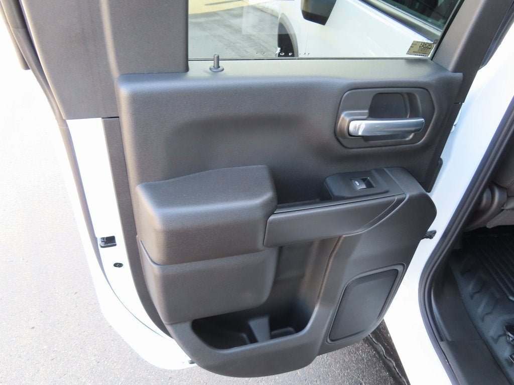 2025 Chevrolet Silverado 3500 HD WT DRW