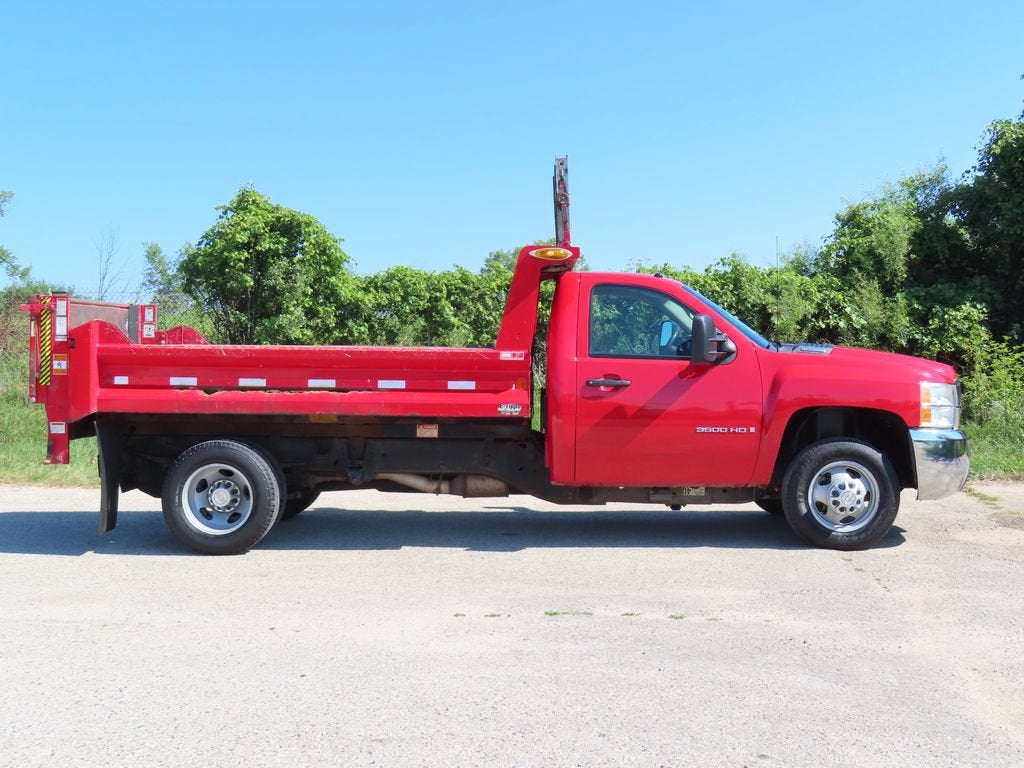 2009 Chevrolet Silverado 3500 HD Chassis Cab WT