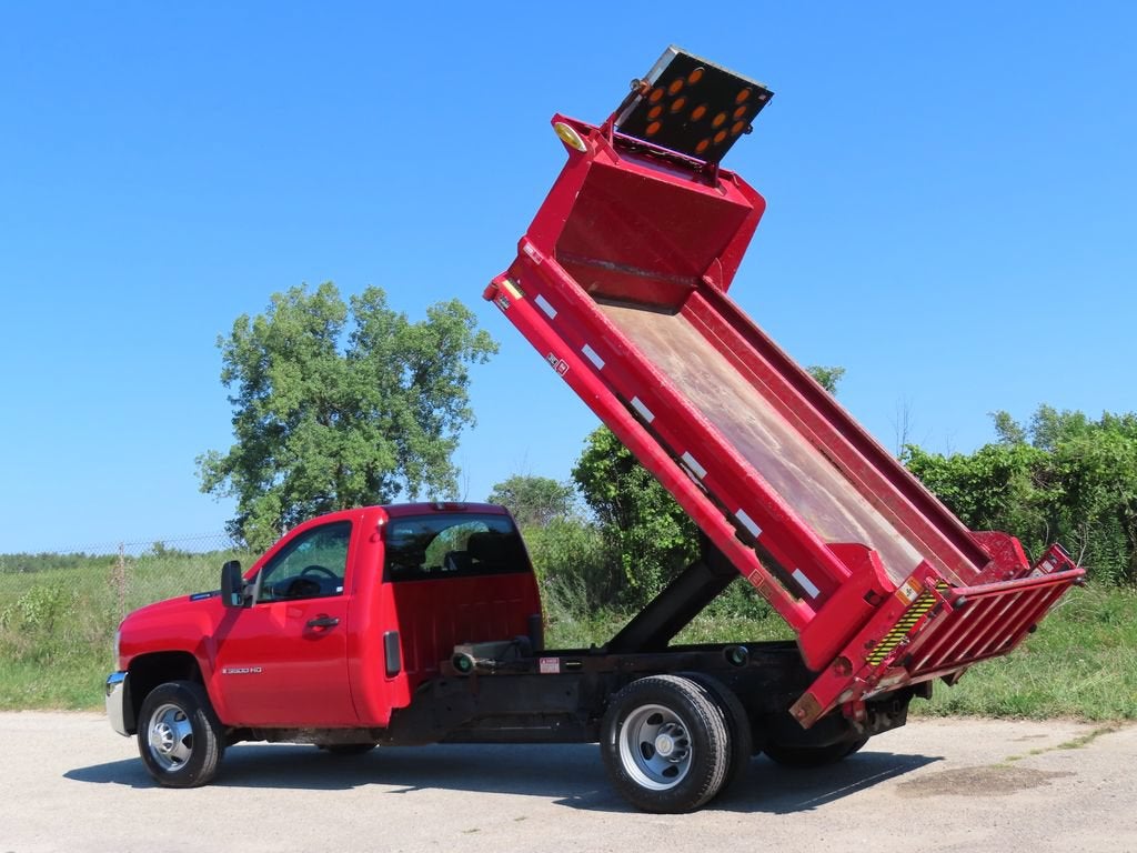 2009 Chevrolet Silverado 3500 HD Chassis Cab WT