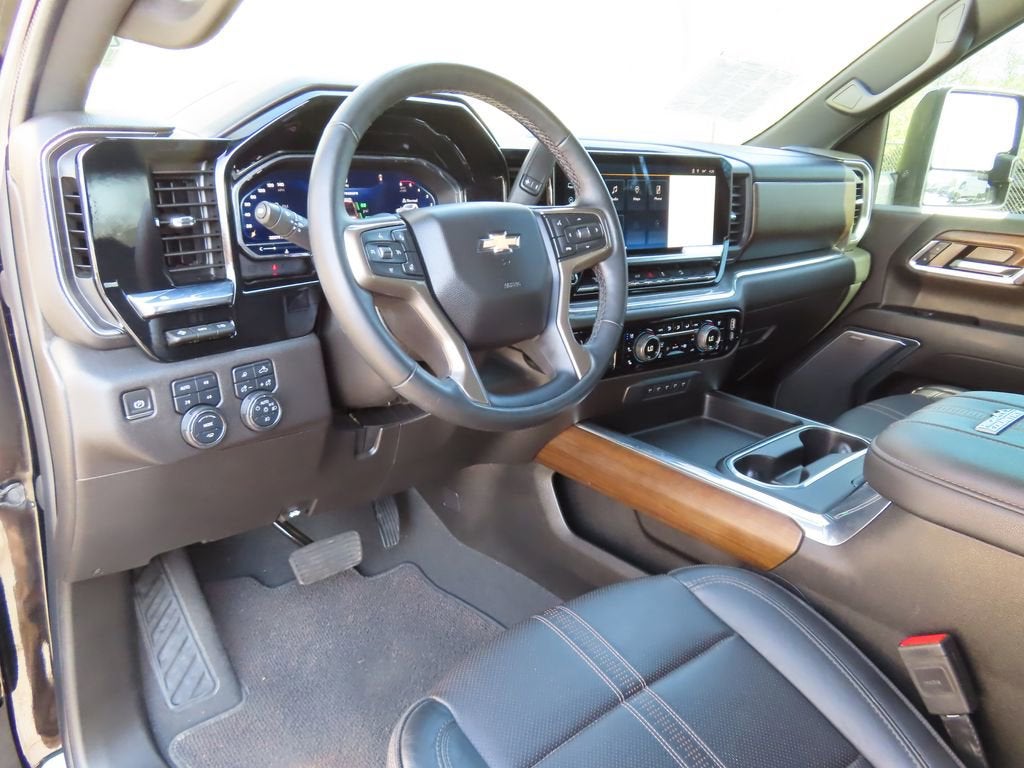 2024 Chevrolet Silverado 3500 HD High Country