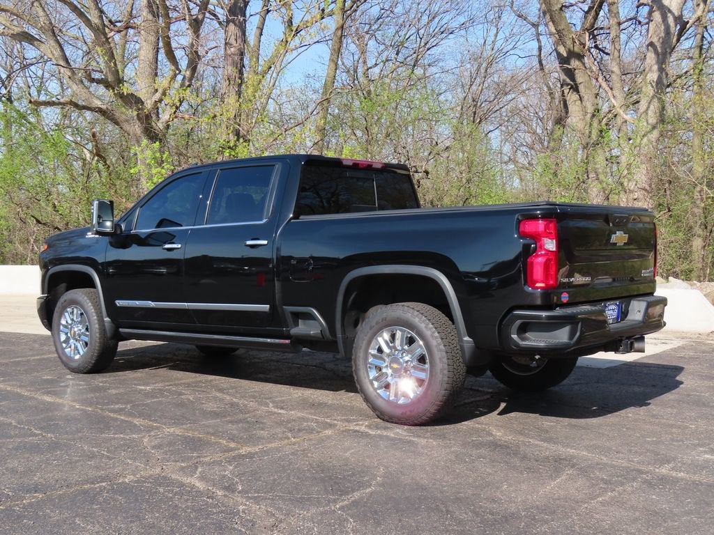 2024 Chevrolet Silverado 3500 HD High Country