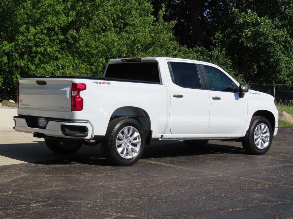 2022 Chevrolet Silverado 1500 Custom - Photo 3