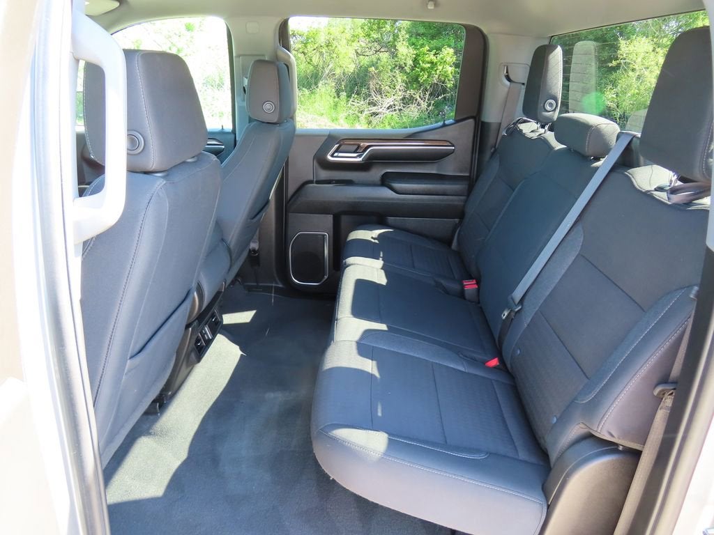 2023 Chevrolet Silverado 1500 LT - Photo 28