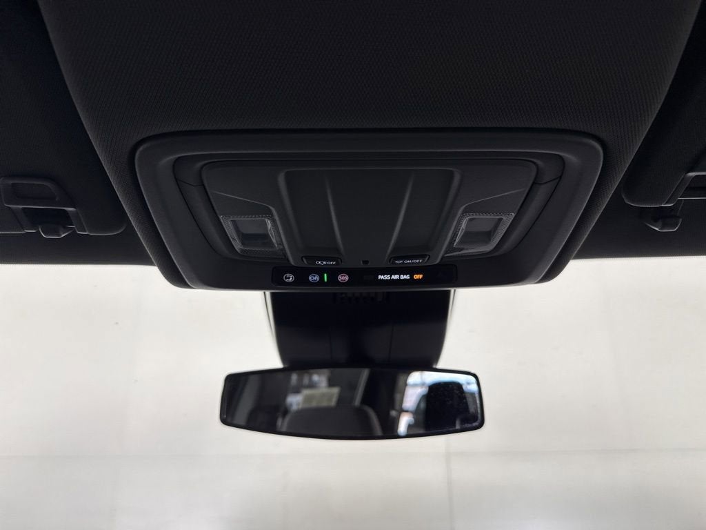 2023 Chevrolet Silverado 1500 LT - Photo 30