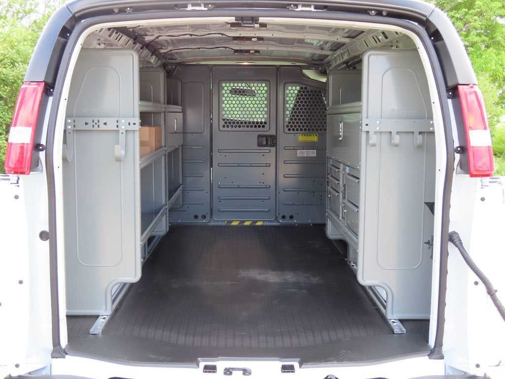 2026 Chevrolet Express Cargo WT