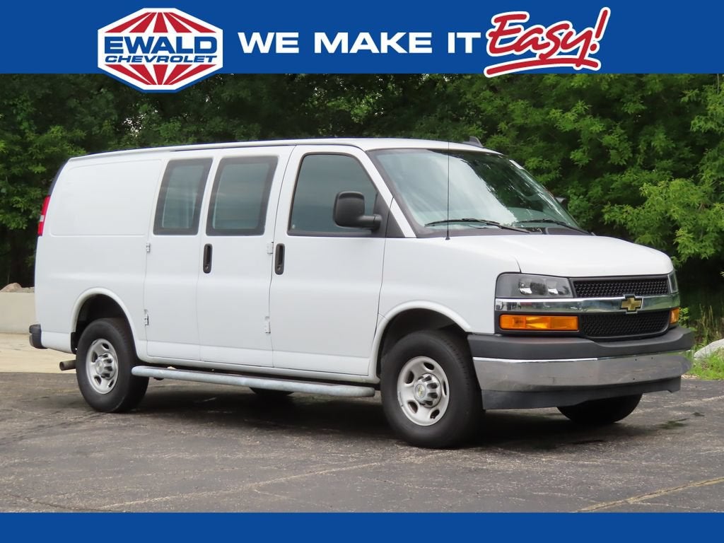 2024 Chevrolet Express Cargo 2500 WT