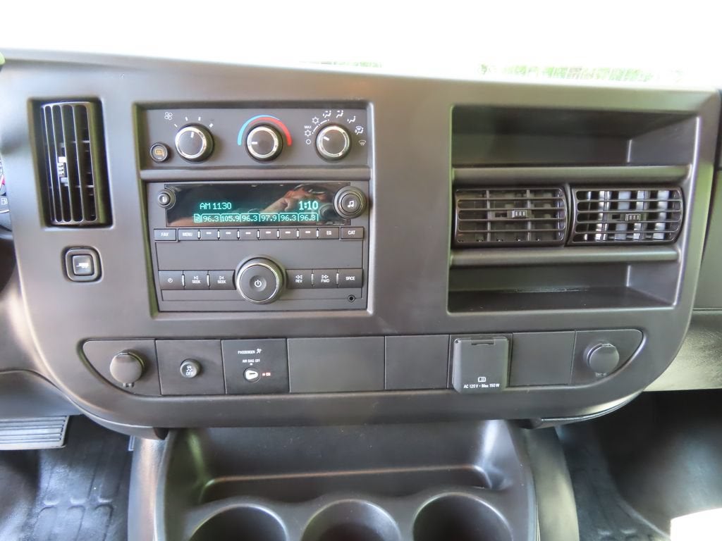 2024 Chevrolet Express Cargo 2500 WT