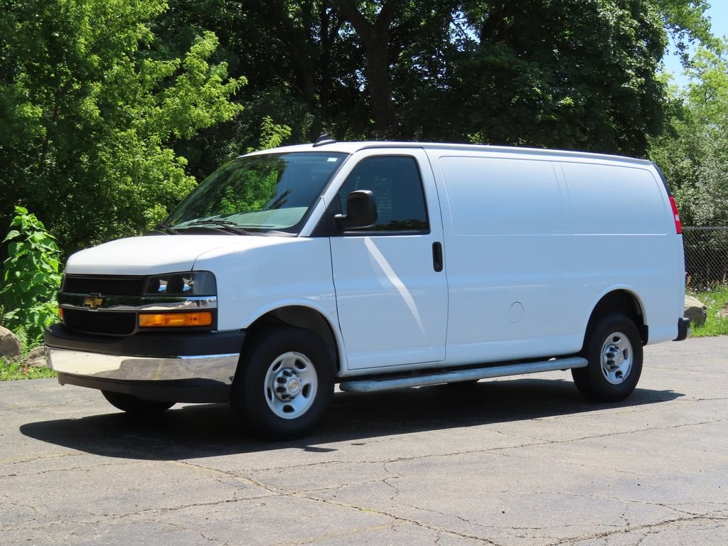 2024 Chevrolet Express Cargo 2500 WT