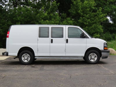 2024 Chevrolet Express Cargo 2500 WT