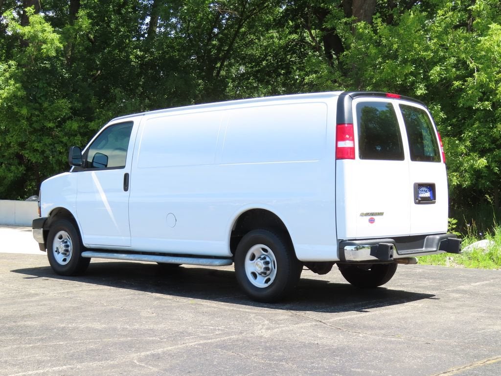 2024 Chevrolet Express Cargo 2500 WT