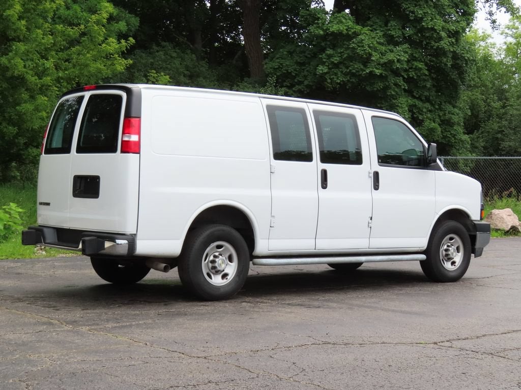 2024 Chevrolet Express Cargo 2500 WT