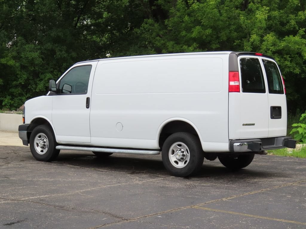 2024 Chevrolet Express Cargo 2500 WT