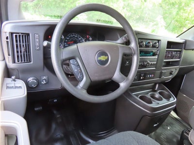 2025 Chevrolet Express Cargo WT