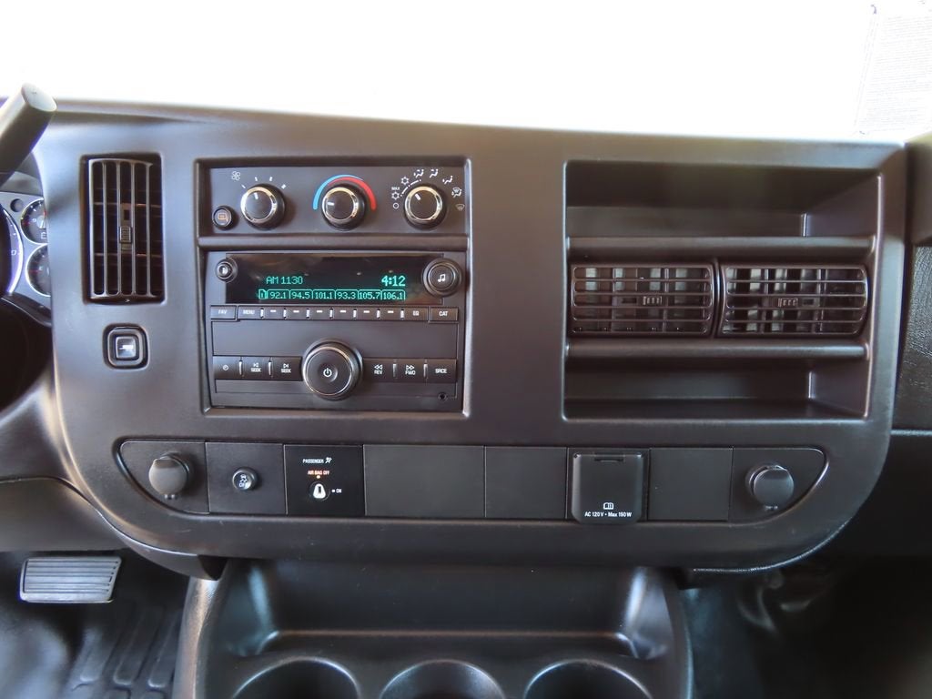 2024 Chevrolet Express Cargo 2500 WT