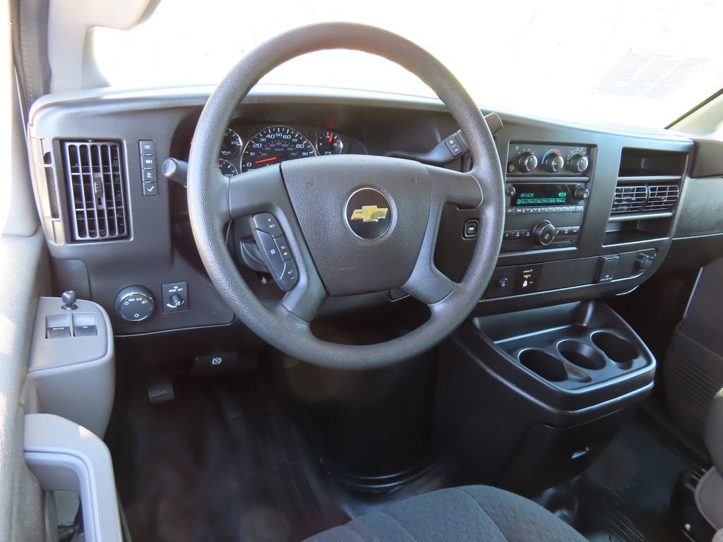 2024 Chevrolet Express Cargo 2500 WT
