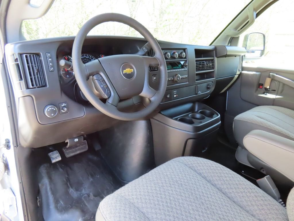 2026 Chevrolet Express Cargo WT