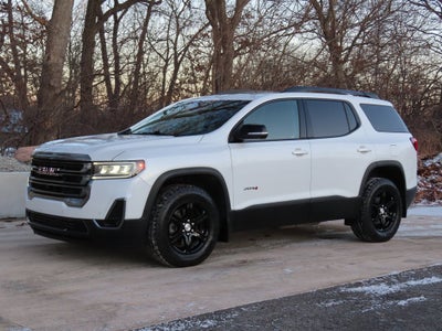 2023 GMC Acadia AT4