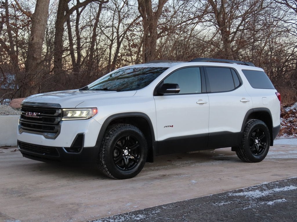 2023 GMC Acadia AT4