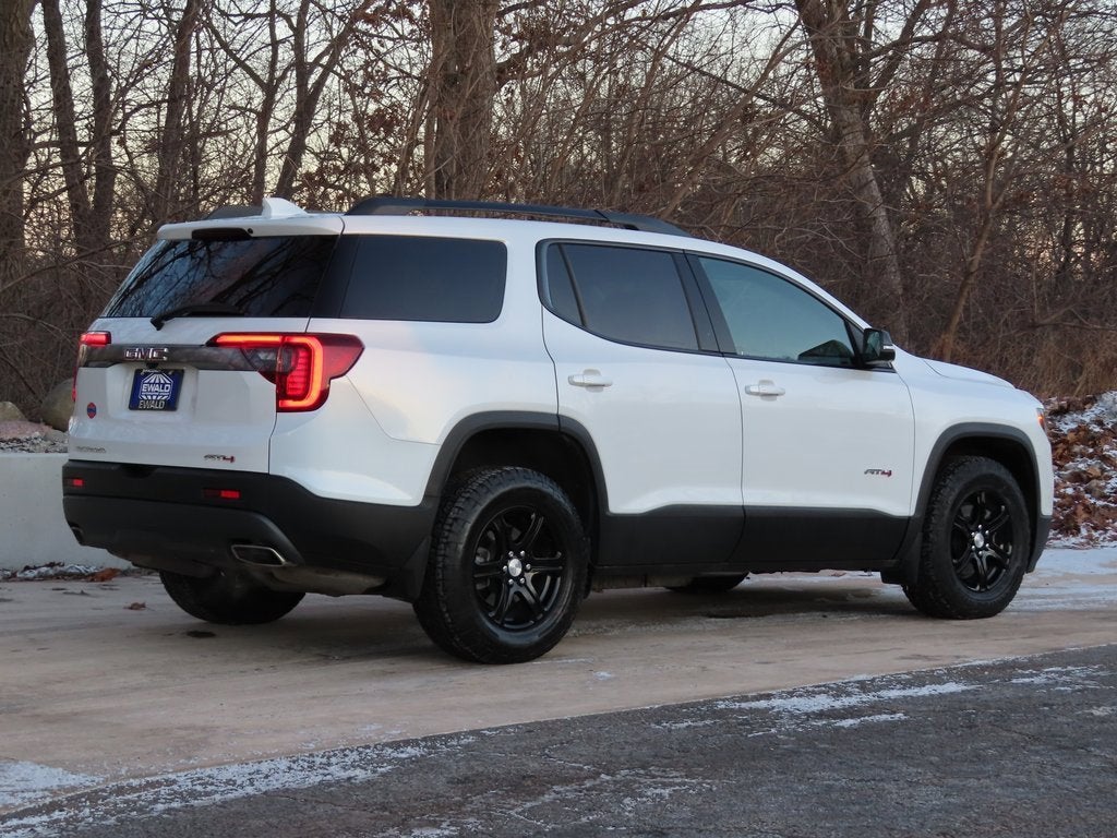 2023 GMC Acadia AT4