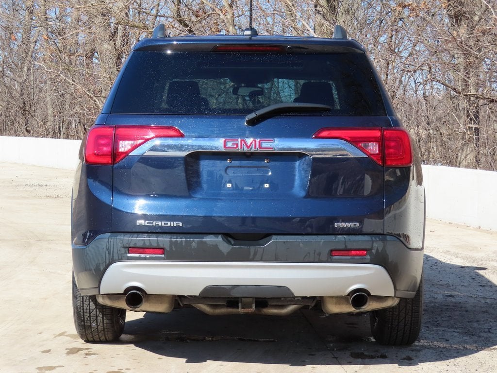 2017 GMC Acadia SLT