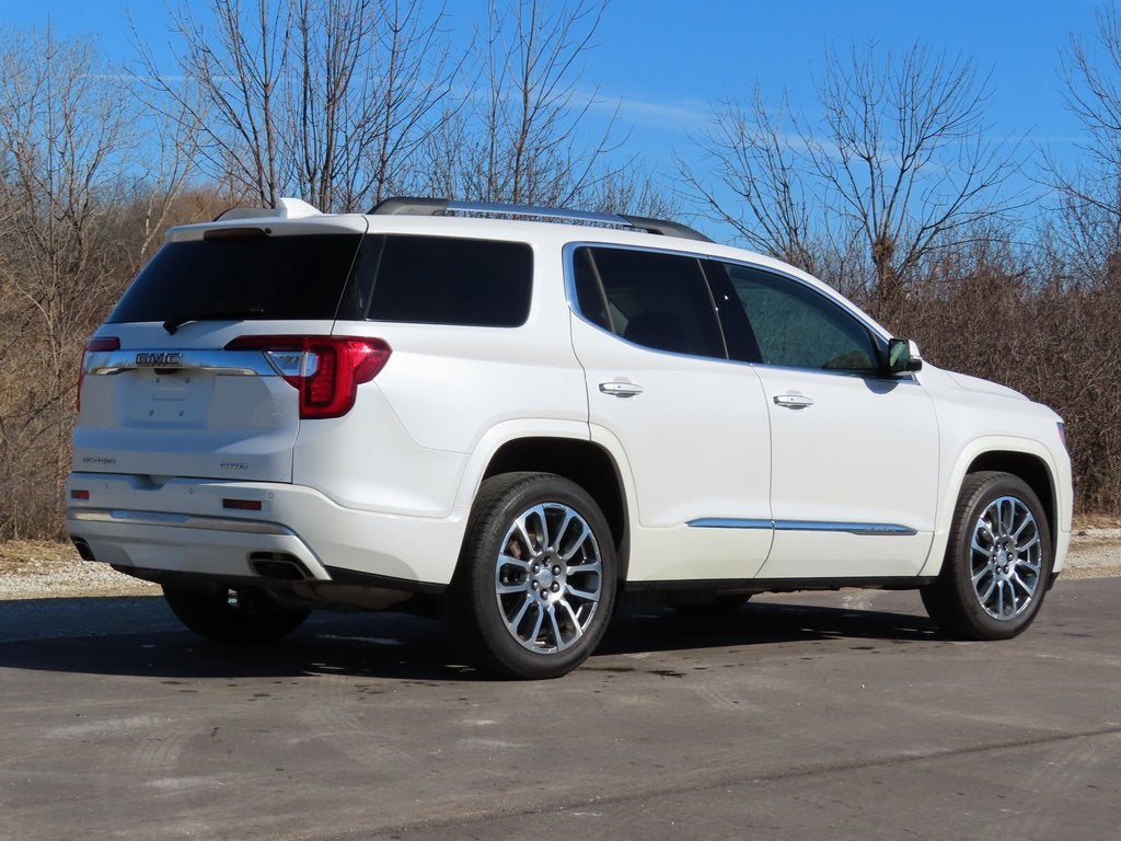 2022 GMC Acadia Denali