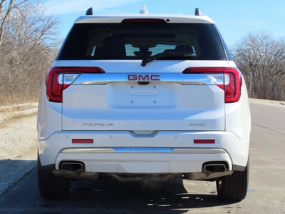 2022 GMC Acadia Denali