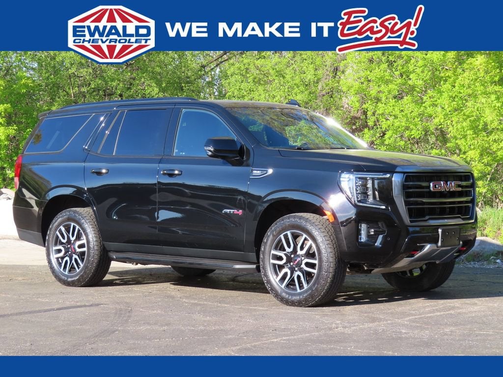2024 GMC Yukon AT4 4X4's photo