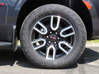 2024 GMC Yukon AT4