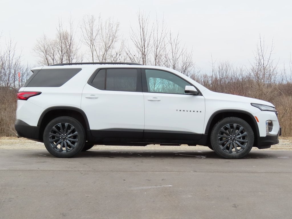2022 Chevrolet Traverse RS