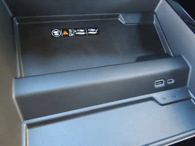 2027 Chevrolet Suburban LT