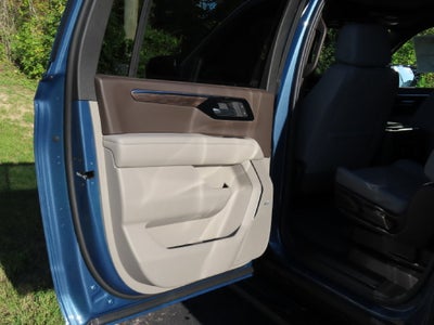 2027 Chevrolet Suburban LT