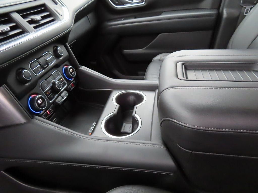 2022 Chevrolet Suburban LT