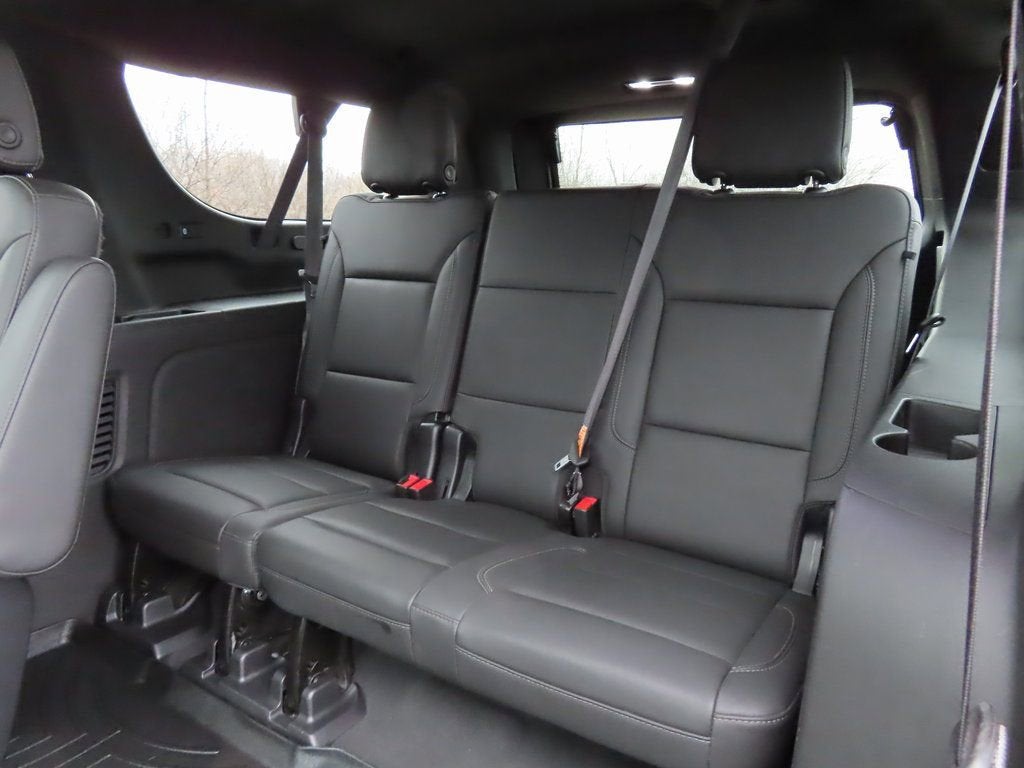 2022 Chevrolet Suburban LT